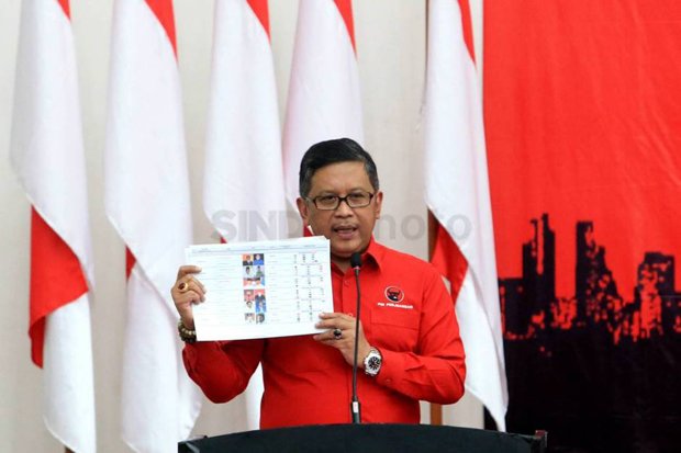 Soal Debat, Hasto Ibaratkan Prabowo Naik Kuda, Jokowi Naik Mobil