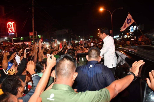 Jokowi Janji 2020 Seluruh Jalan Terhubung di Papua Barat