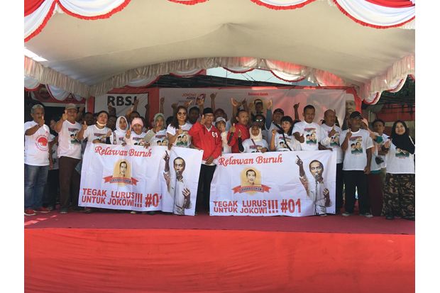Ribuan Buruh Banjarmasin Deklarasi Dukung Jokowi-Maruf