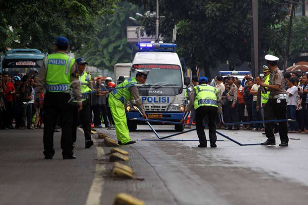 Bus Sugeng Rahayu Nyemplung ke Sungai, Polisi: Kecepatan Terlalu Tinggi