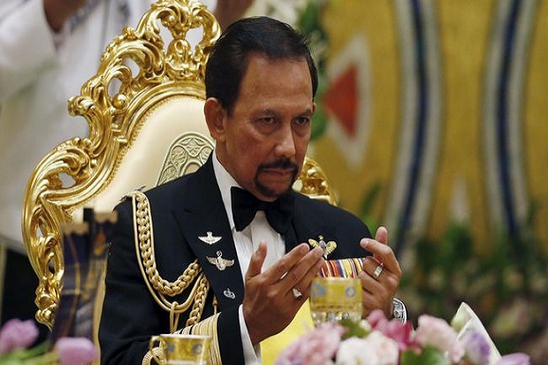 Hari Ini, Brunei Berlakukan Hukum Rajam LGBT sampai Mati