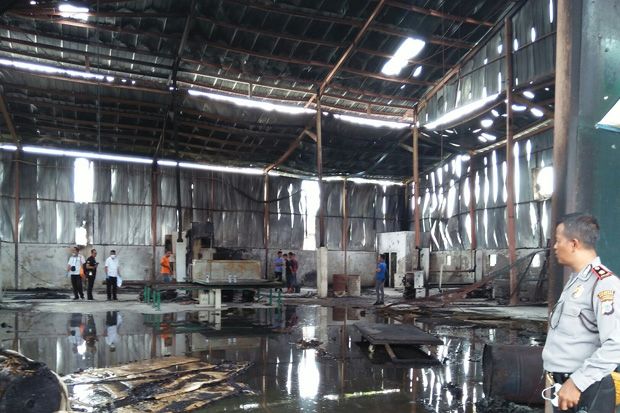 Pabrik Busa di Sleman DIY Hangus Terbakar, Kerugian Miliaran Rupiah