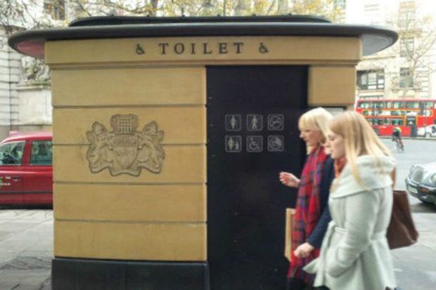 650 Orang Diselamatkan dari Toilet di London