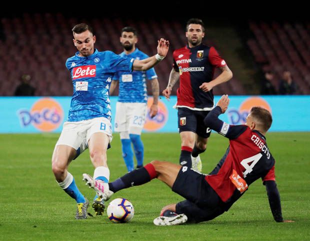 Napoli Diimbangi Genoa, Juventus Satu Pertandingan Lagi Scudetto
