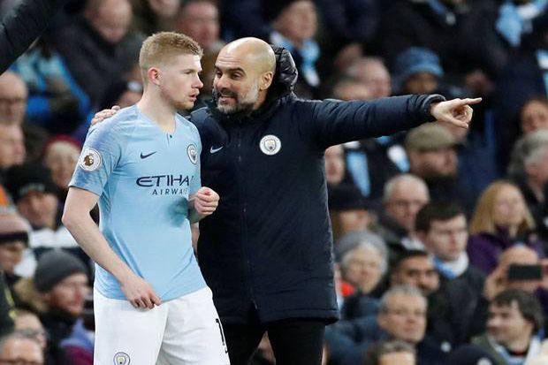 Lolos ke Final Pala FA-Piala Liga, Guardiola Enggan Berjanji