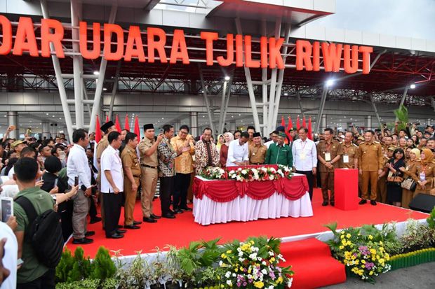 Jokowi Berharap Bandara Tjilik Riwut Jadi Motor Pertumbuhan Ekonomi