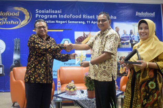 Tumbuhkan Minat Riset Generasi Muda, Indofood Beri Dana Penelitian