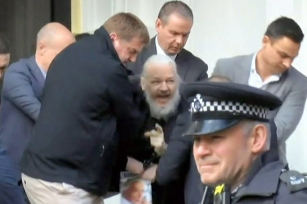 Jejak Kasus yang Membelit Pendiri WikiLeaks Julian Assange