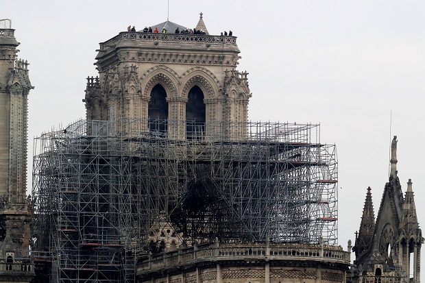 Rusia Tawarkan Prancis Bantuan Bangun Ulang Notre Dame