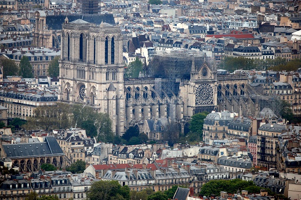 AS Tawarkan Prancis Bantuan Bangun Ulang Notre Dame