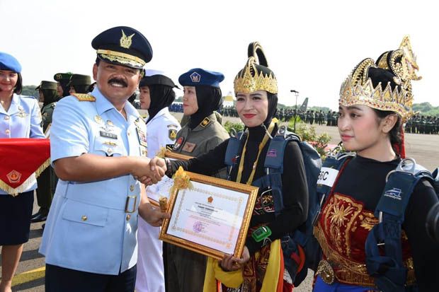 Panglima TNI Minta Profesionalisme Wanita TNI Terus Ditingkatkan