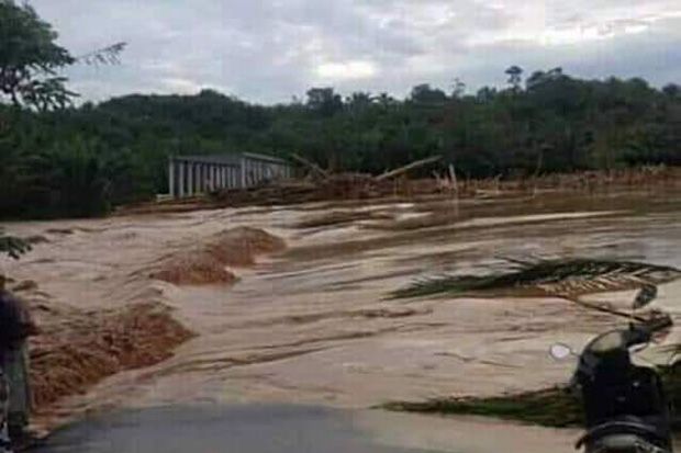 8 Daerah di Bengkulu Diterjang Banjir, 8 Tewas dan 3 Hilang