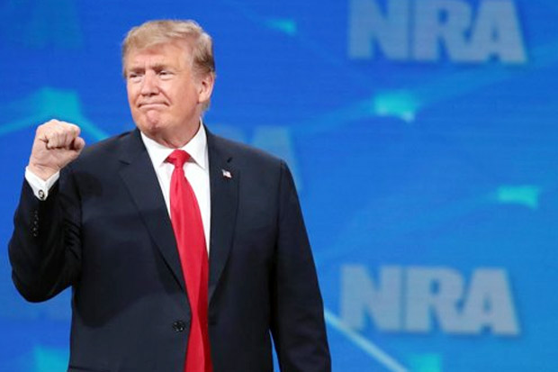 Gubernur New York Sebut Trump Takut dengan NRA