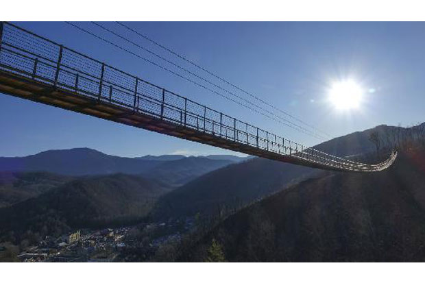 Jembatan Pejalan Kaki Terpanjang di AS