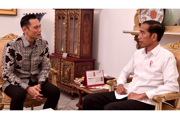 AHY Temui Jokowi, HNW: Rakyat Akan Mencatat Manuver Itu