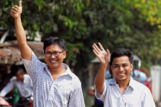 511 Hari Dipenjara di Myanmar, Dua Wartawan Reuters Bebas