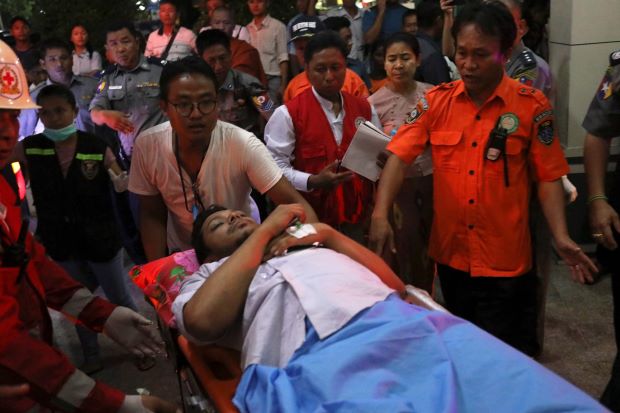 Pesawat Biman Bangladesh Tergelincir di Bandara Yangon, 17 Terluka