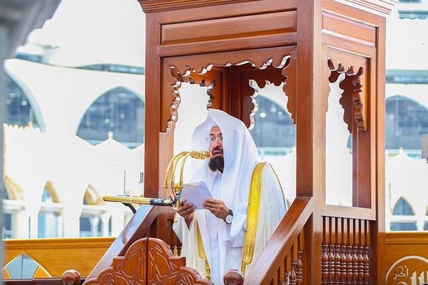Imam Masjidil Haram Serukan Perbanyak Kebaikan di Ramadhan