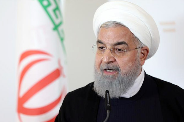 Hadapi Tekanan AS, Rouhani Serukan Persatuan