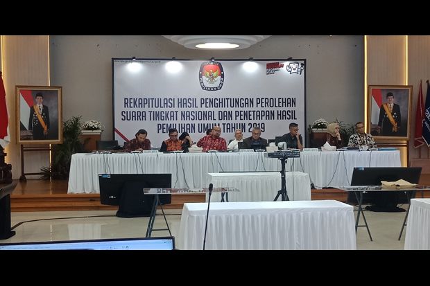 KPU Perpanjang Waktu Rekapitulasi Suara Tingkat Provinsi