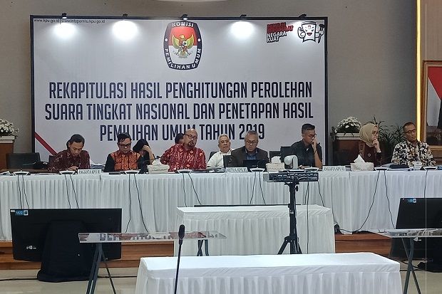 Rekapitulasi KPU, Jokowi-Maruf Ungguli Suara Prabowo-Sandi di DIY