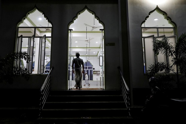 Masjid-masjid Diserang, Kota di Sri Lanka Berlakukan Jam Malam