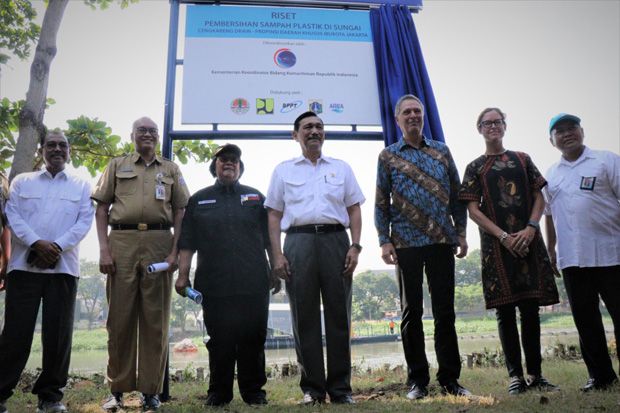 Indonesia dan Belanda Luncurkan Program Penelitian Sampah Plastik