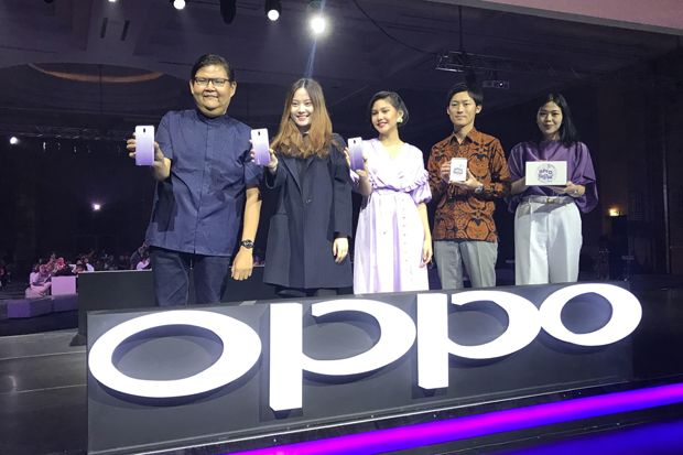 Oppo Indonesia dan Instax Berkolaborasi Hadirkan F11 Jewelry White