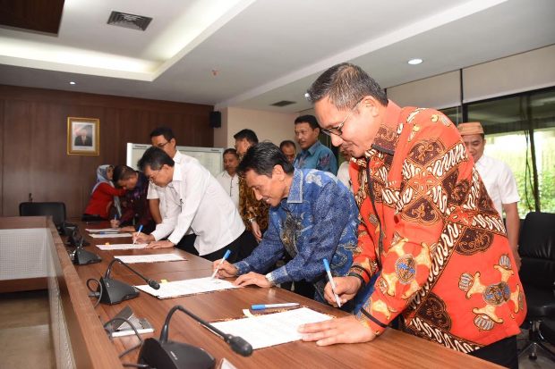 Wali Kota Gorontalo Terima Aset Dari Kementerian PUPR RI