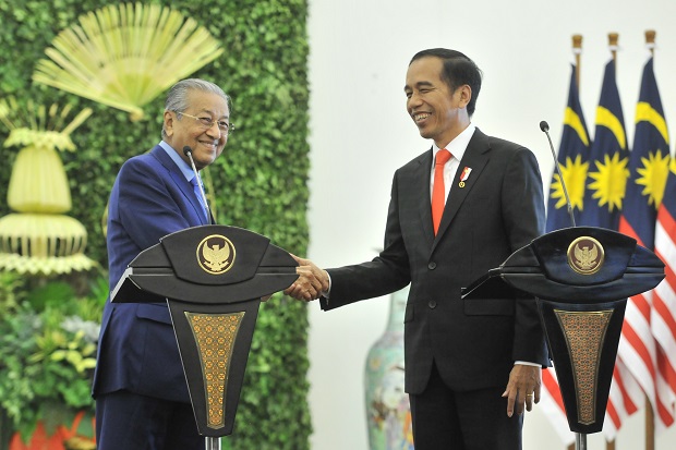 Mahathir Mohammad Ucapkan Selamat atas Kemenangan Jokowi