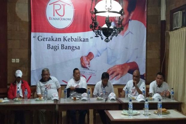 Anti Anarkistis, Relawan Jokowi Gelar Aksi Simpatik