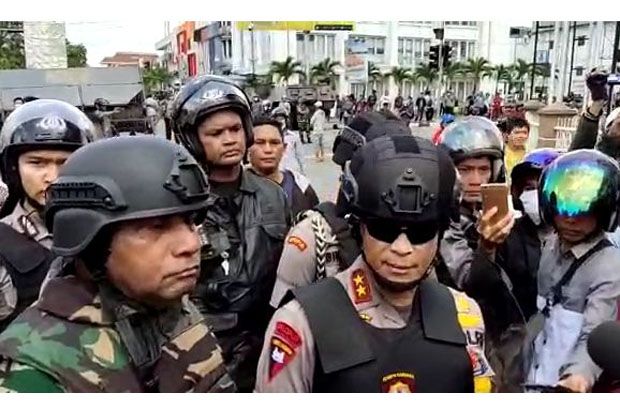 9 Jam Diblokade, Pasukan TNI/Polri Buka Akses Jembatan Tol Kapuas I Pontianak