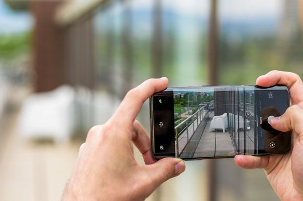 Secara Teknis, Kamera Telefoto OnePlus 7 Pro Tak Punya Kemampuan 3x Optical Zoom
