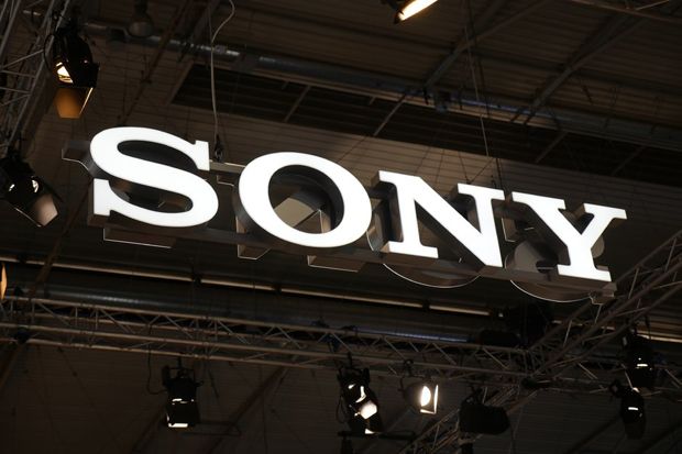Sony Siapkan Xperia F sebagai Ponsel Layar Lipat Pertamanya Tahun Depan