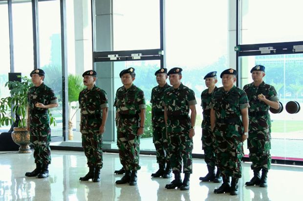 Sembilan Perwira Tinggi TNI Naik Pangkat