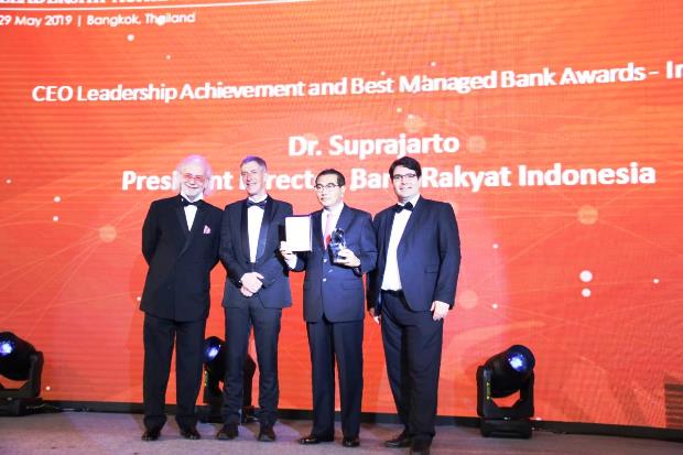 CEO BRI Peroleh The Asian Banker CEO Leadership Achievement Award