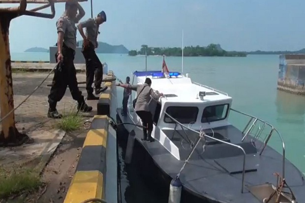 Amankan Arus Mudik, Polairud Lampung Selatan Patroli Perairan Selat Sunda