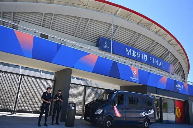 Barang Bawaan yang Tak Diizinkan Masuk Stadion Wanda Metropolitano