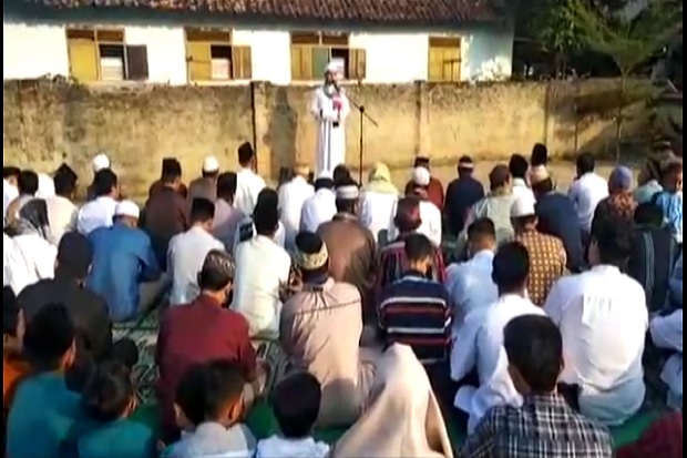 Ratusan Jamaah Muslimin Pringsewu Lampung Salat Idul Fitri Hari Ini