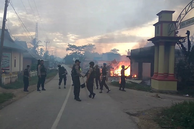 Antisipasi Bentrokan Meluas di Buton, Polda Sultra Kembali Kerahkan 1 SSK Brimob