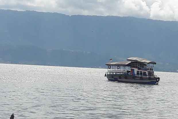 Kemenhub Kerahkan Angkutan Lebaran 5 KMP di Danau Toba