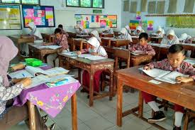 Percepat Pemerataan Pendidikan, Kemendikbud Berikan Bimbingan kepada 1.070 Sekolah