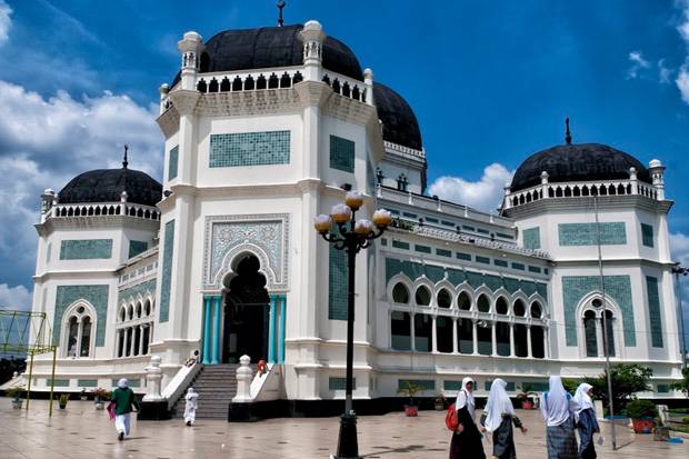Masjid Al-Mashun Medan, Peninggalan Bersejarah Kesultanan Deli