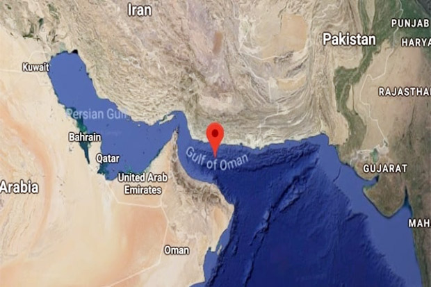 Dua Kapal Tanker Dilaporkan Diserang di Teluk Oman