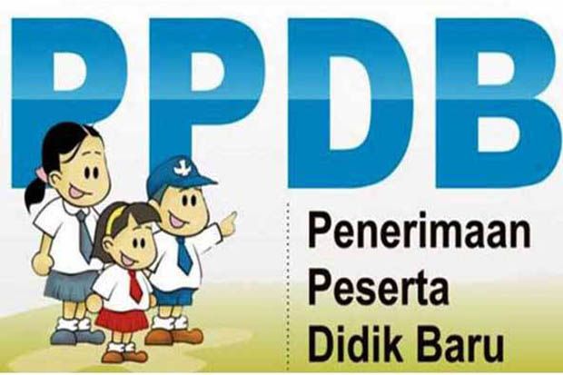 DPR Mendesak Kemendikbud Agar Perbaiki Sistem PPDB