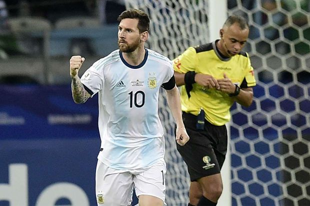 Argentina Nyaris Kalah, Untung Ada Lionel Messi!