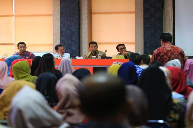 Iqbal Lakukan Monitoring di Bapenda Makassar