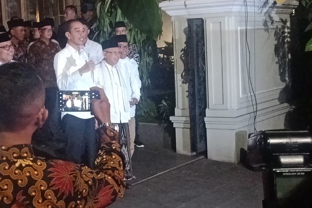 Jokowi Jemput Maruf, Ajak Nobar Putusan MK di Halim Perdanakusuma