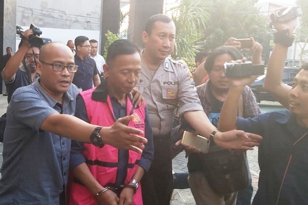 Kejaksaan Tahan Anggota DPRD Kota Surabaya