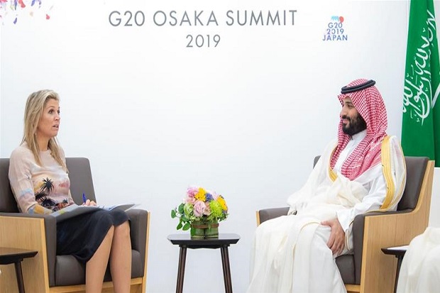 Ratu Belanda Dikritik karena Temui Pangeran Mahkota Saudi